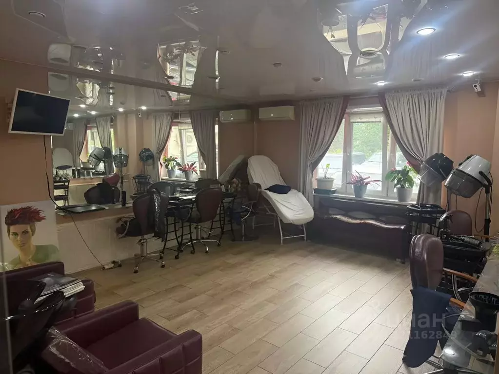 Помещение свободного назначения в Красноярский край, Красноярск ... - Фото 2