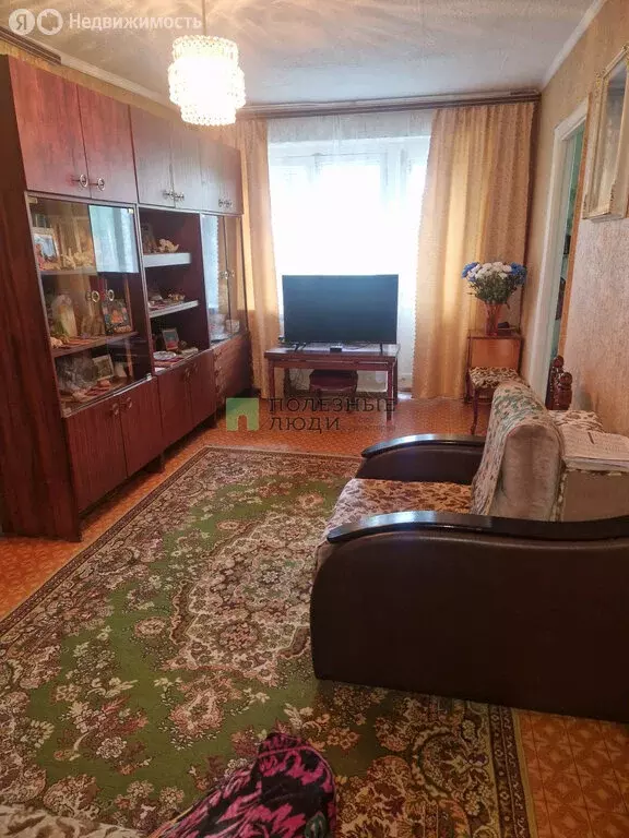 3-комнатная квартира: Чита, улица Столярова, 51 (56 м) - Фото 0