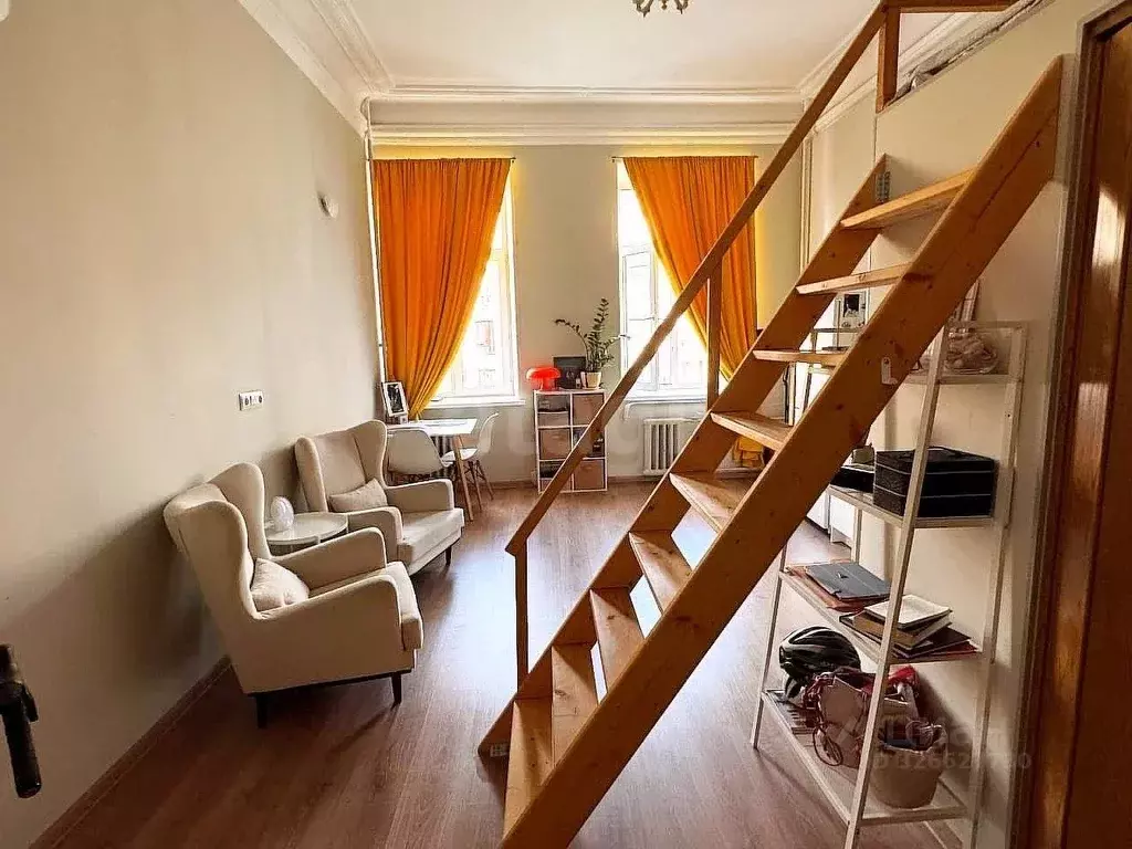 Комната Санкт-Петербург 8-я Советская ул., 32 (24.0 м) - Фото 2