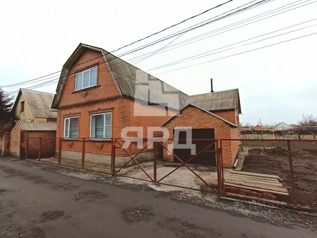 Дом в Ростовская область, Неклиновский район, Новобессергеневское ... - Фото 1