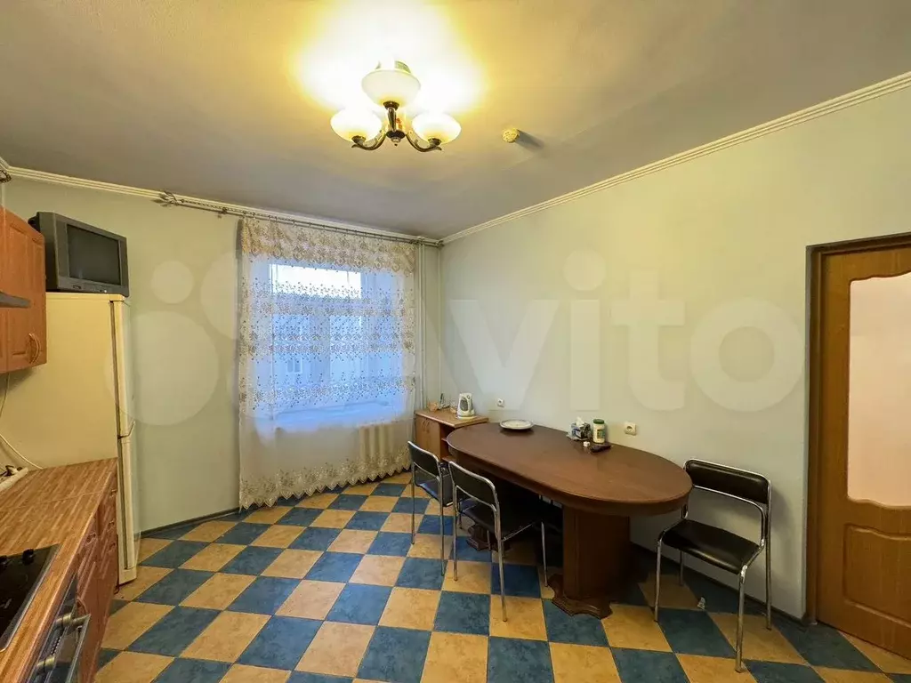 3-к. квартира, 90 м, 5/6 эт. - Фото 1