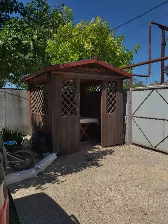 Дом в Краснодарский край, Ейский район, Должанская ст-ца ул. Калинина, ... - Фото 2