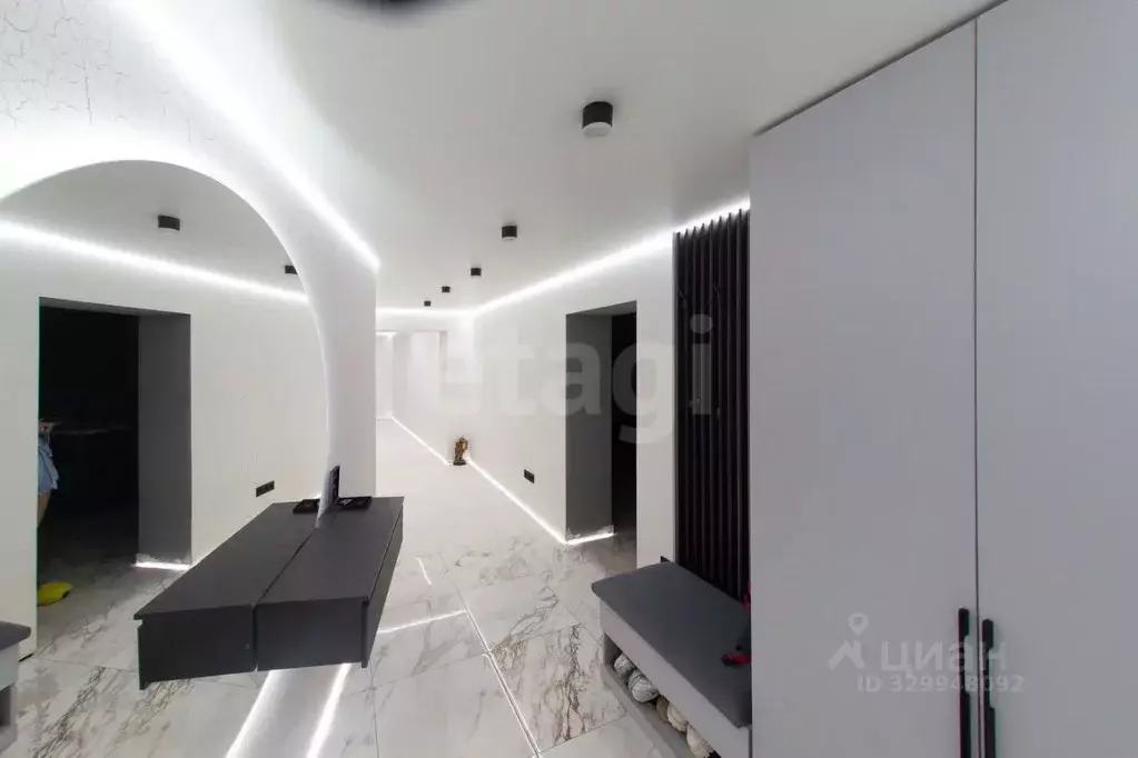 3-к кв. Татарстан, Альметьевск ул. Клары Цеткин, 18 (85.0 м) - Фото 1