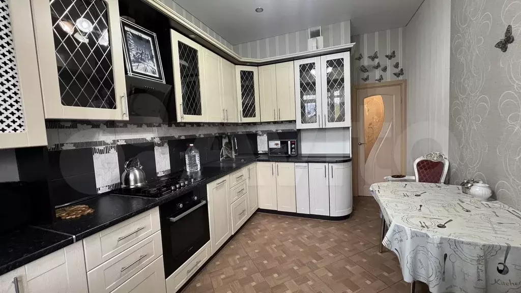 1-к. квартира, 55 м, 4/6 эт. - Фото 0