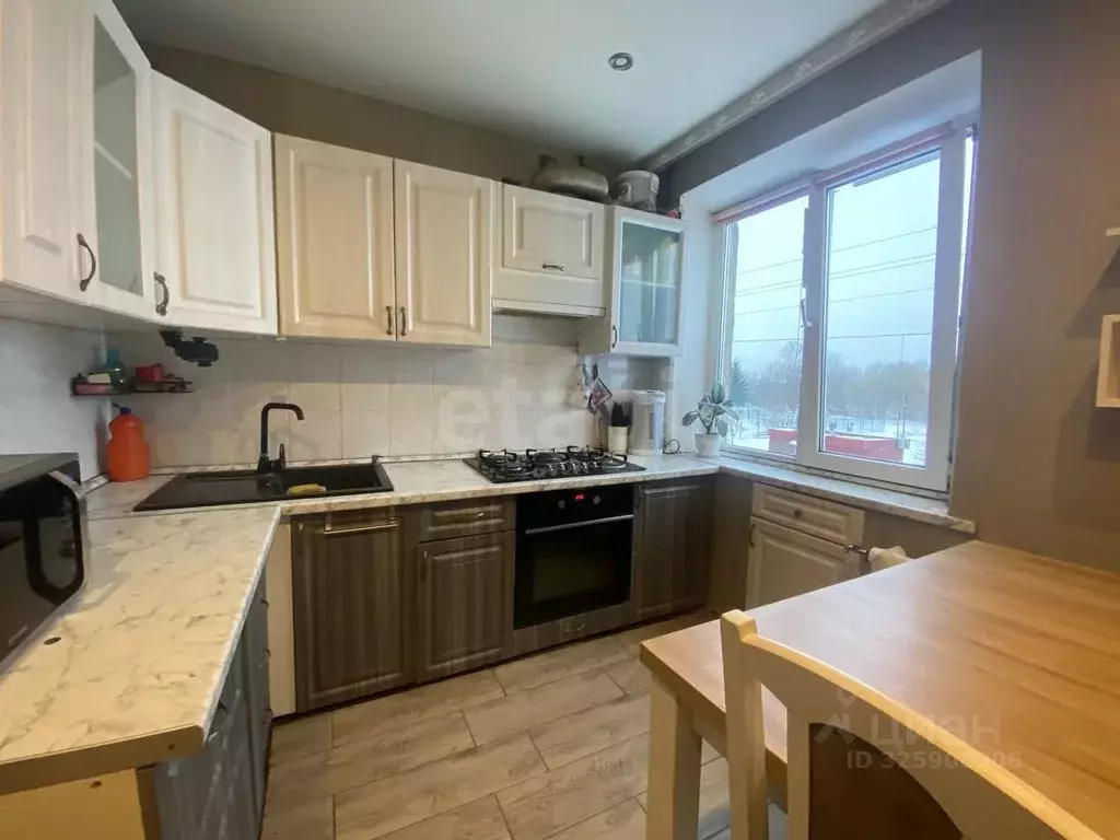 3-к кв. Калининградская область, Балтийский городской округ, пос. ... - Фото 2