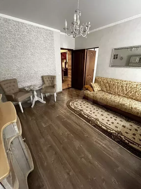 2-к. квартира, 50 м, 1/5 эт. - Фото 1