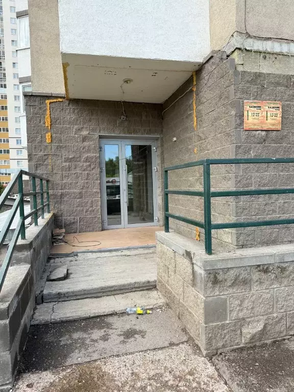 Помещение свободного назначения в Башкортостан, Уфа ул. Шмидта, 158/1 ... - Фото 2