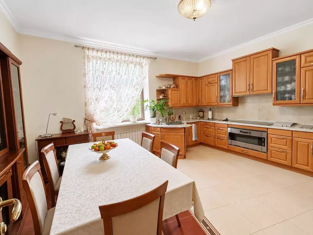 4-к кв. Татарстан, Казань ул. Некрасова, 38 (223.2 м) - Фото 1