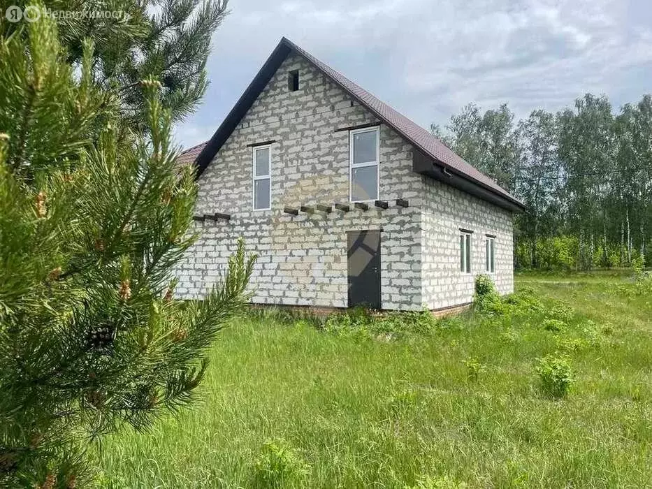 Дом в село Озёрки (187.8 м) - Фото 1