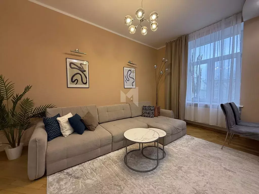 3-к кв. Москва пер. Серпов, 3-5 (82.0 м) - Фото 1