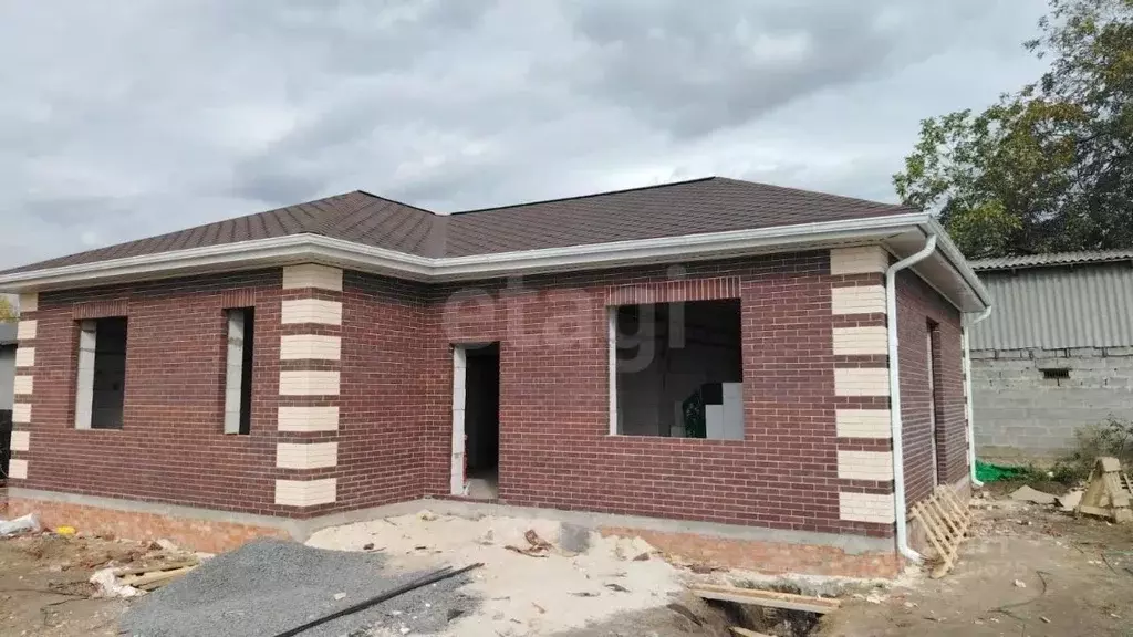 Дом в Ростовская область, Новочеркасск ул. Ромашковая, 37 (95 м) - Фото 2