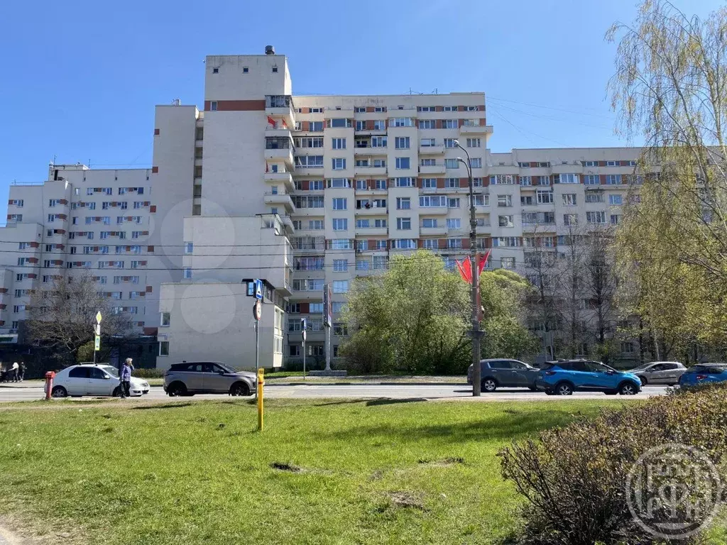 Комната 15,9 м в 3-к., 11/12 эт. - Фото 0