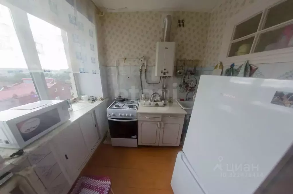 3-к кв. Курганская область, Шадринск ул. Ефремова, 19 (53.0 м) - Фото 1