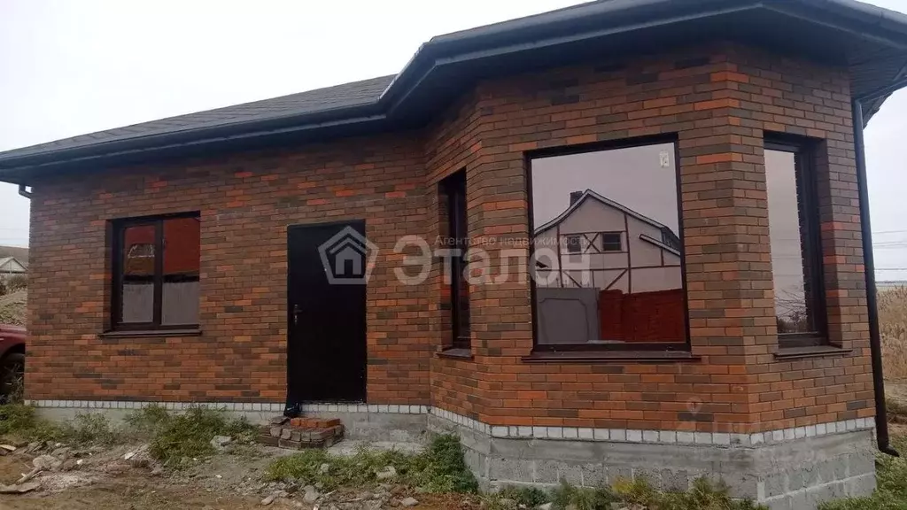 Дом в Волгоградская область, Волгоград ул. Ишимская (100 м) - Фото 2