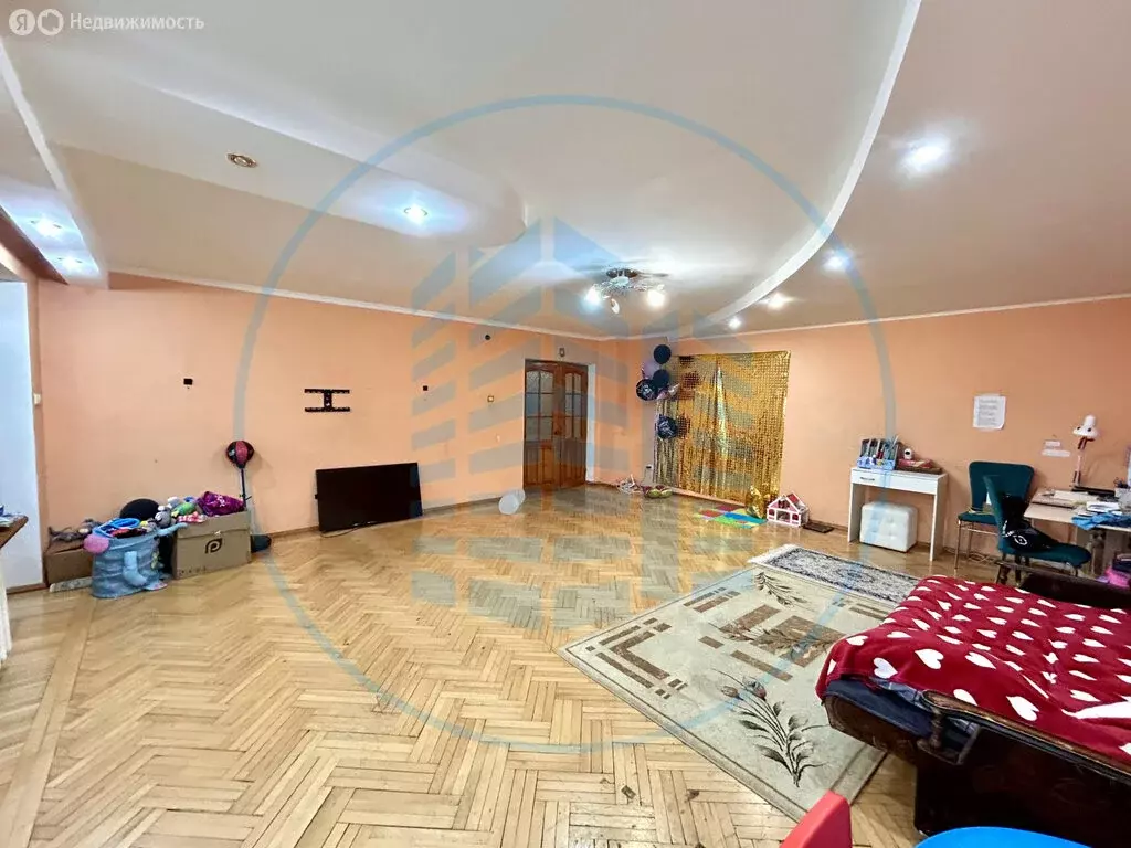 3-комнатная квартира: Ессентуки, улица Маяковского, 24 (99.4 м) - Фото 1