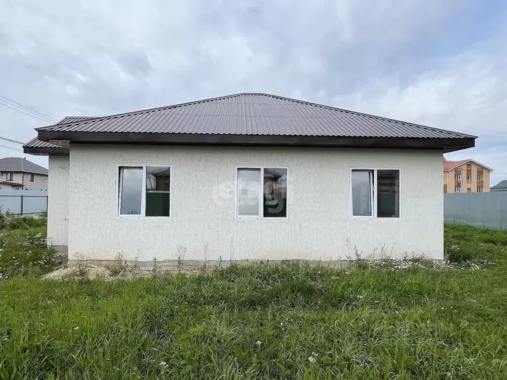 Дом в Тюменская область, Тюменский муниципальный округ, д. Ушакова, ... - Фото 1