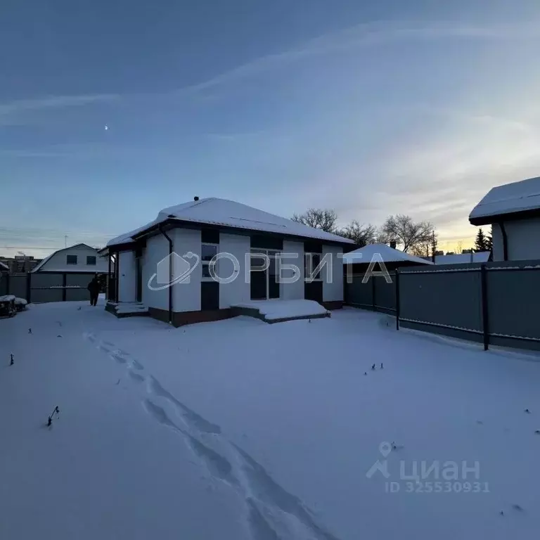 Дом в Тюменская область, Тюмень Парфеново мкр, ул. Ракетная (80 м) - Фото 2