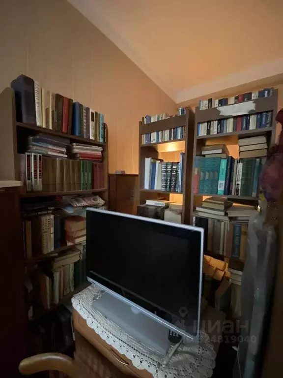 Комната Москва Новоостаповская ул., 4К1 (15.3 м) - Фото 2