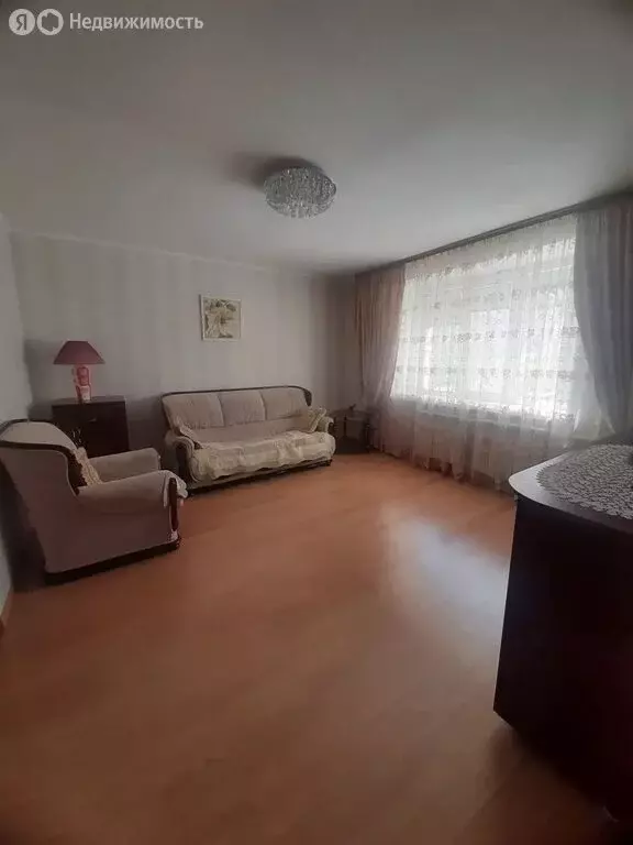 3-комнатная квартира: Сыктывкар, улица Старовского, 32 (70.9 м) - Фото 1