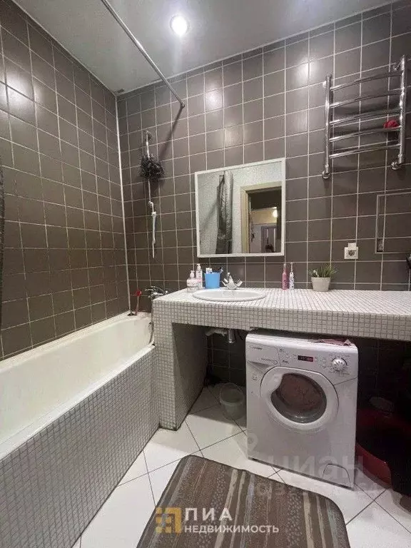 2-к кв. Ленинградская область, Всеволожск Южный мкр, просп. ... - Фото 1