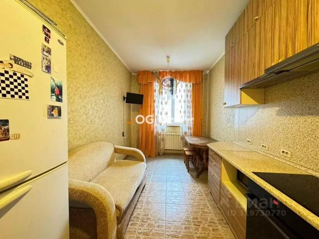 3-к кв. Брянская область, Брянск ул. Костычева, 68 (90.0 м) - Фото 0