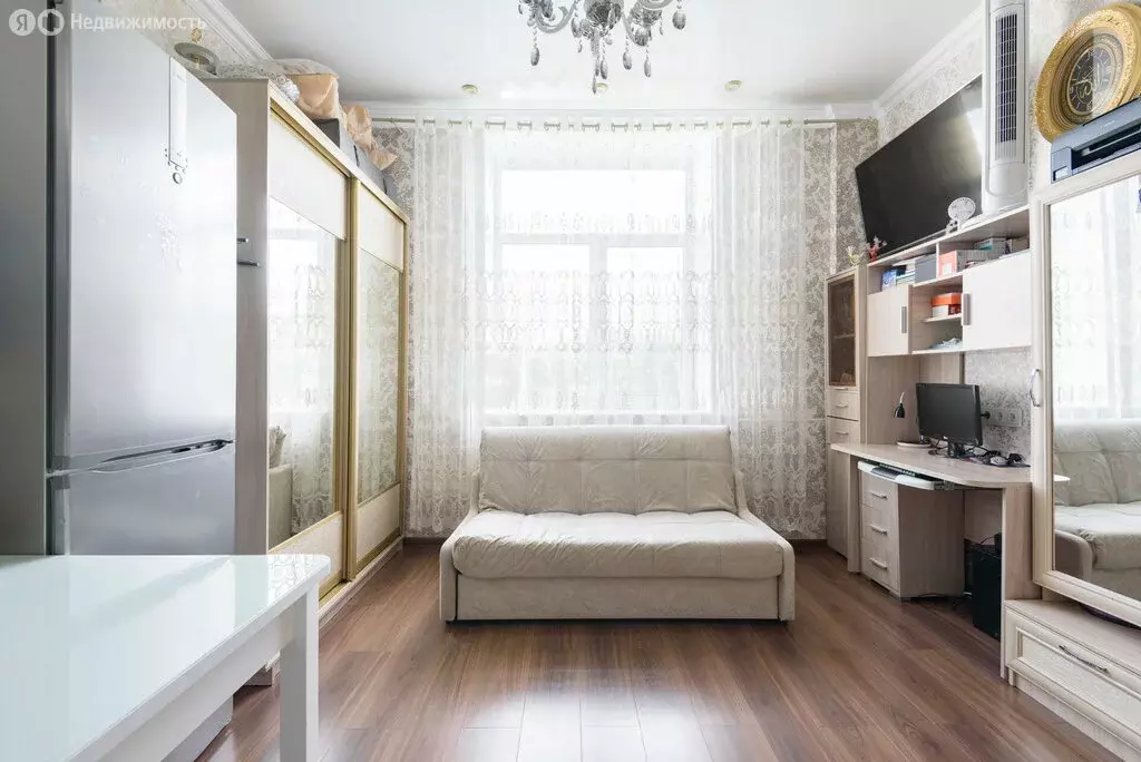 Квартира-студия: Казань, улица Побежимова, 47 (20 м) - Фото 0