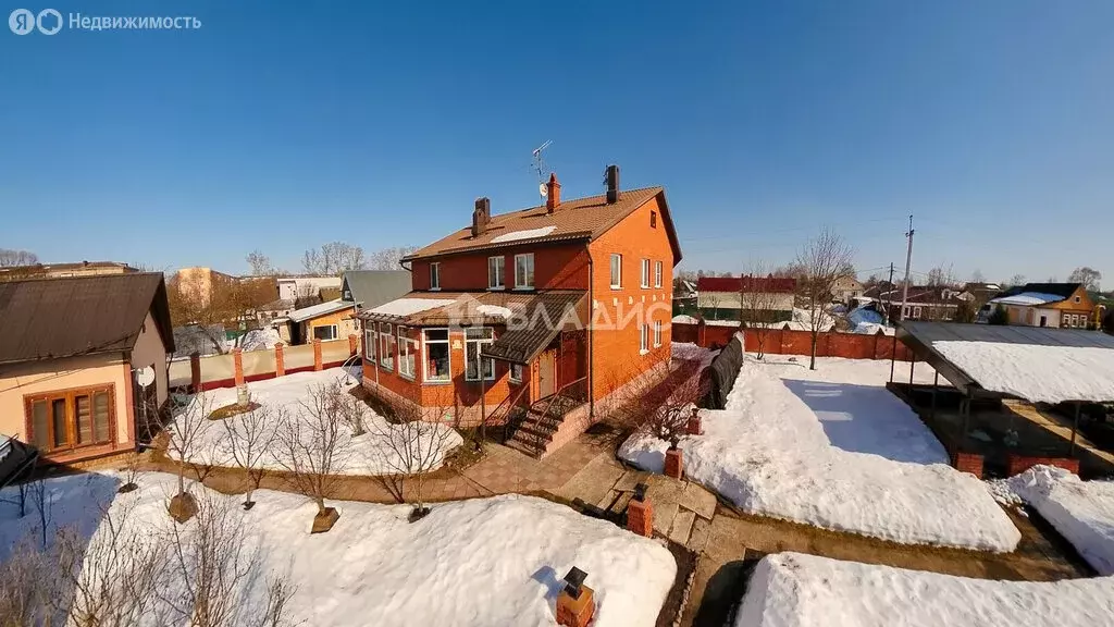 Дом в Собинка, Центральная улица (230 м) - Фото 1