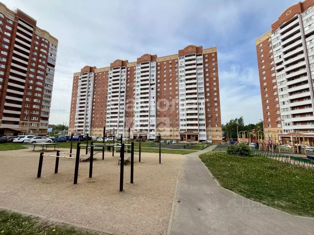 2-к кв. Московская область, Дмитров ул. 2-я Комсомольская, 16к1 (62.2 ... - Фото 0