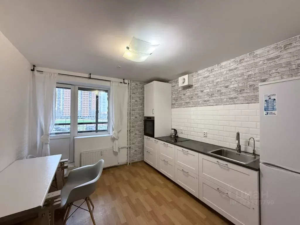 2-к кв. Санкт-Петербург пос. Парголово, ул. Федора Абрамова, 21к3 ... - Фото 1