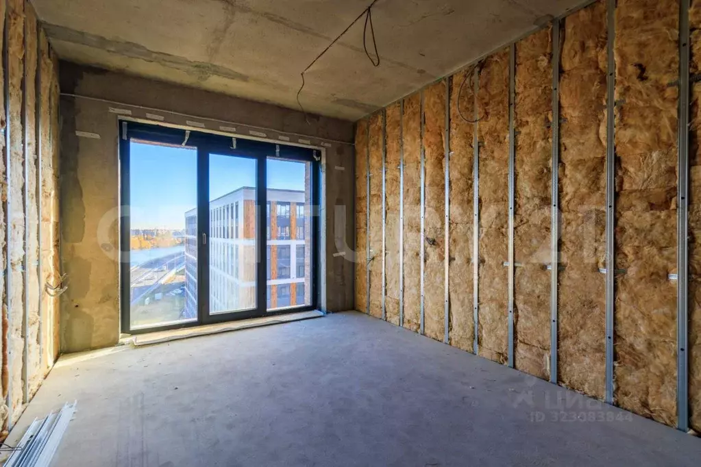 Студия Санкт-Петербург наб. Макарова, 58 (28.8 м) - Фото 1