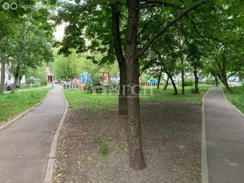 4-комнатная квартира: Москва, Шоссейная улица, 4к2 (63 м) - Фото 1