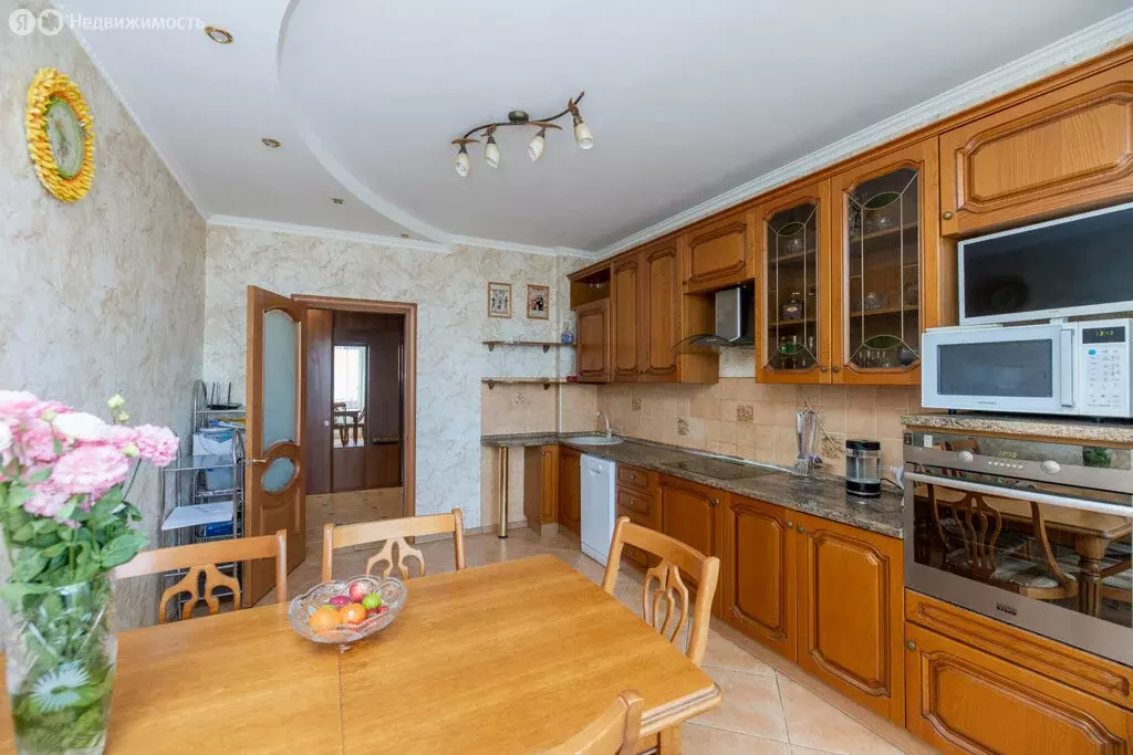 4-комнатная квартира: Оренбург, Пролетарская улица, 86 (121.5 м) - Фото 1