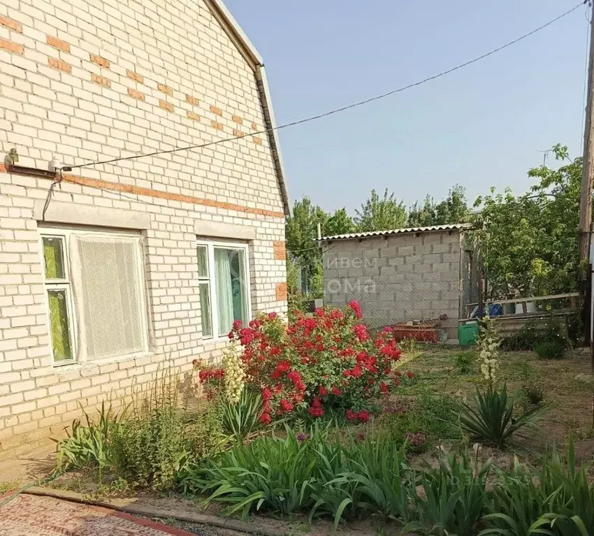 Дом в Волгоградская область, Волгоград Транспортник СНТ, ул. Цветочная ... - Фото 1