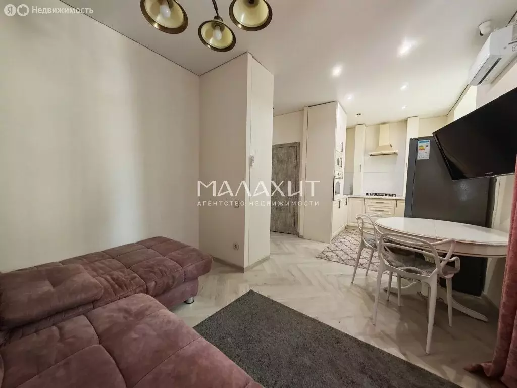 2-комнатная квартира: Самара, Молодогвардейская улица, 135 (74 м) - Фото 1