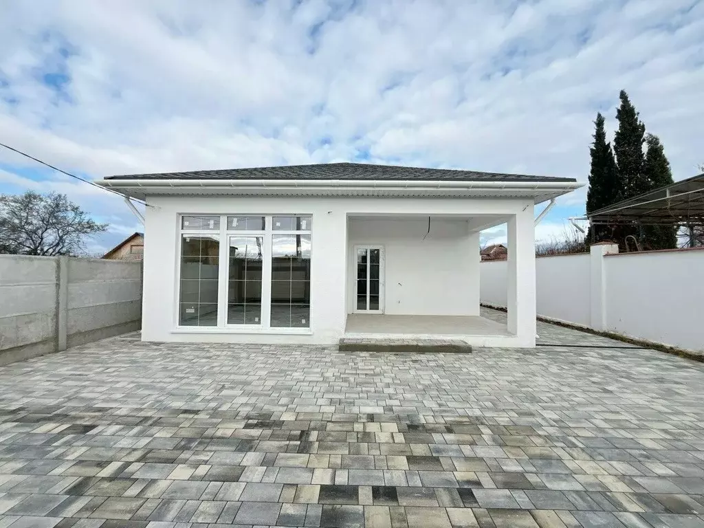 Дом в Севастополь Чайка-1 садовое товарищество, 126 (102 м) - Фото 1