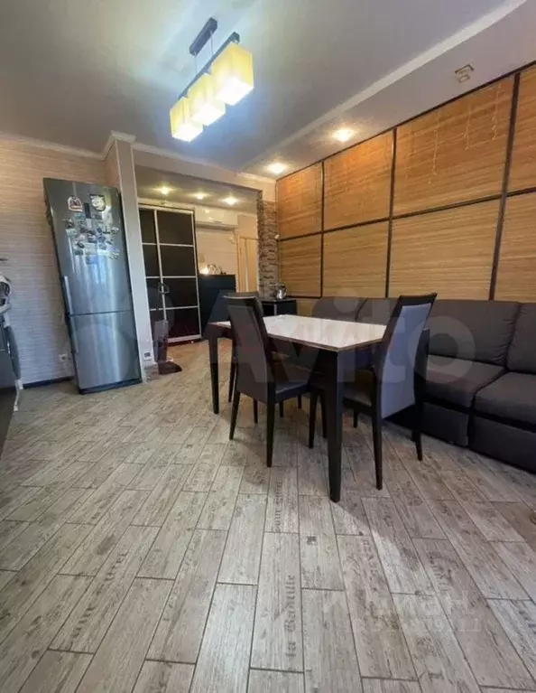 2-к кв. Ростовская область, Аксай ул. Платова, 83 (70.0 м) - Фото 0