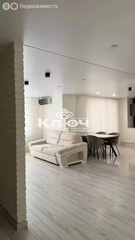 3-комнатная квартира: Стерлитамак, улица 7 Ноября, 101 (89.9 м) - Фото 1