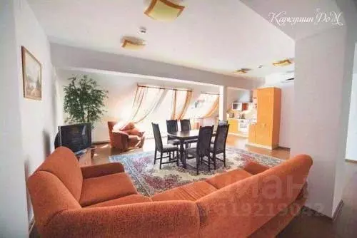 3-к кв. Псковская область, Псков ул. Воровского, 7 (150.0 м) - Фото 0