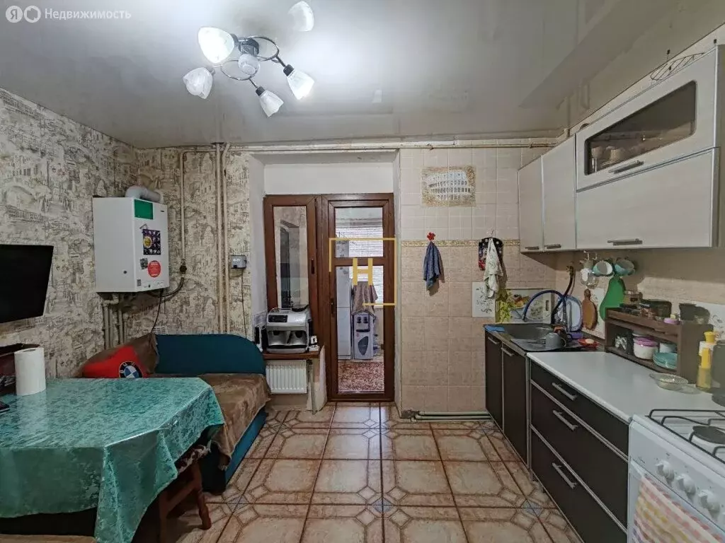 2-комнатная квартира: Саки, Крымская улица, 3 (67.5 м) - Фото 2