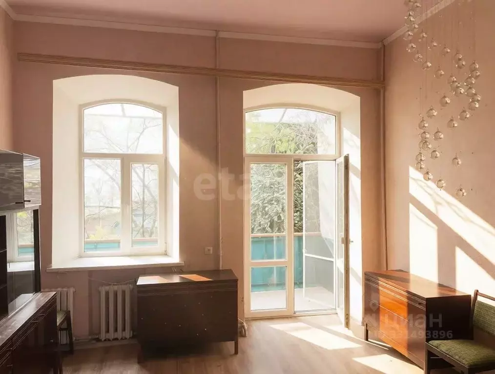 3-к кв. Крым, Феодосия ул. Десантников, 6 (77.5 м) - Фото 1