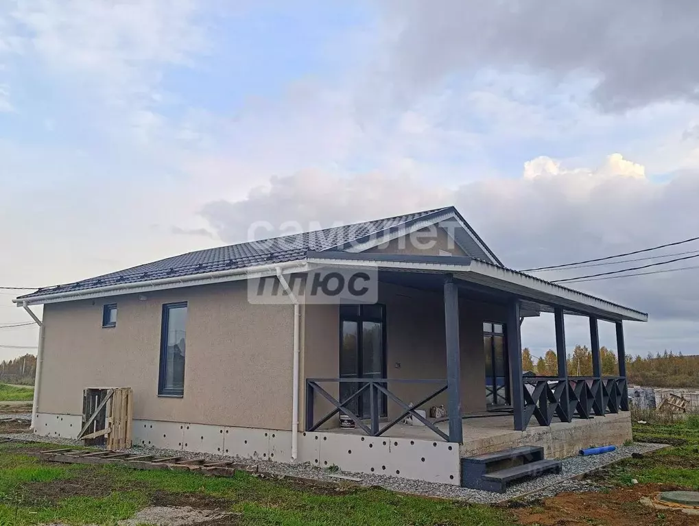 Коттедж в Свердловская область, Белоярский муниципальный округ, д. ... - Фото 1