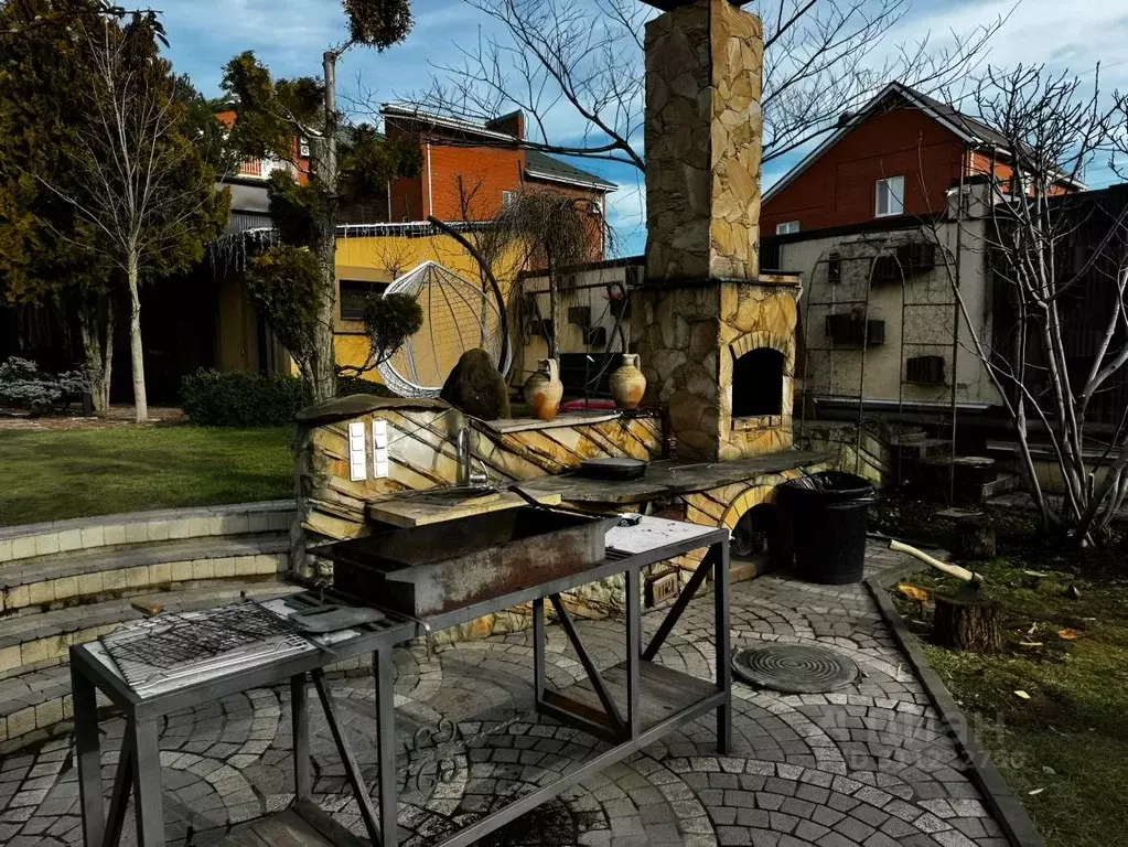 Дом в Краснодарский край, Краснодар ул. Аксайская, 16 (850 м) - Фото 2