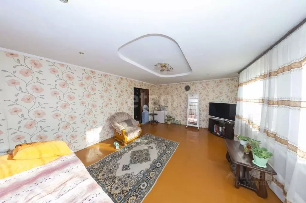 Дом в Кемеровская область, Кемерово Крупской пер. (120 м) - Фото 1