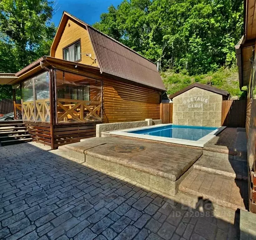 Дом в Краснодарский край, Геленджик городской округ, пос. Светлый ул. ... - Фото 2