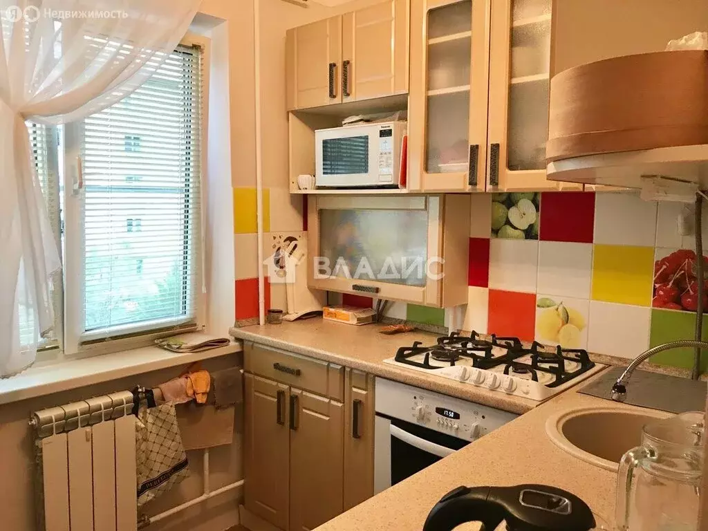 3-комнатная квартира: Белгород, Белгородский проспект, 71 (58.2 м) - Фото 1