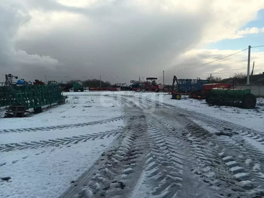 Склад в Белгородская область, Белгородский муниципальный округ, с. ... - Фото 1