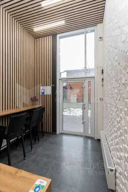 Помещение свободного назначения в Тюменская область, Тюмень ул. ... - Фото 1