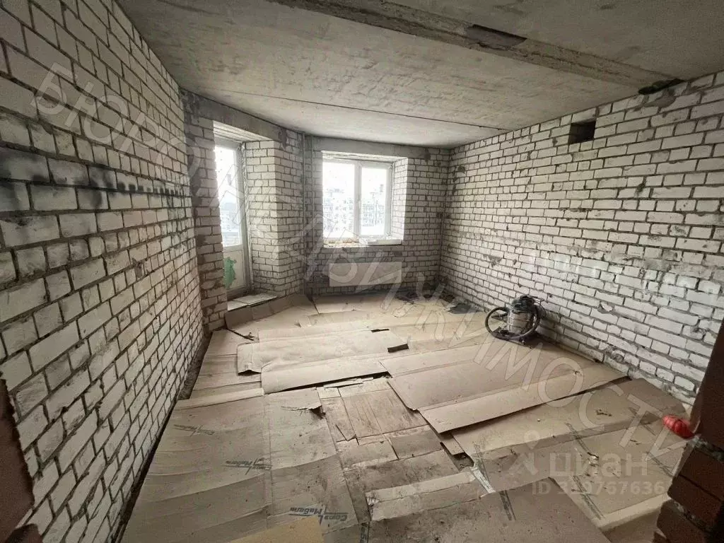 3-к кв. Саратовская область, Балашов ул. Строителей, 6Б (87.8 м) - Фото 0