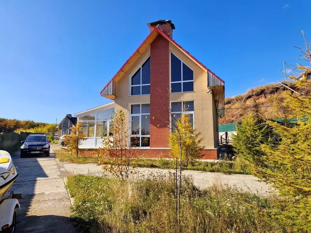Дом в Магаданская область, Магадан Горняк мкр, 12А (215 м) - Фото 0