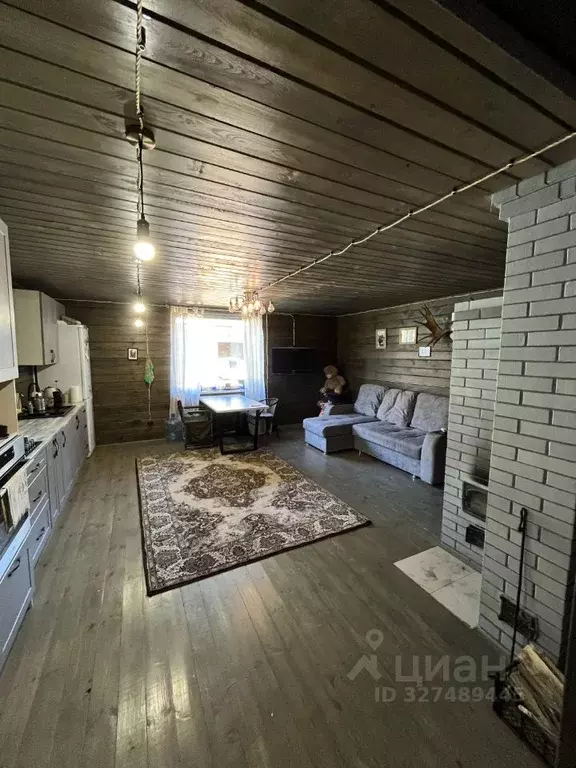 Дом в Псковская область, Гдовский район, Юшкинская волость, д. ... - Фото 2